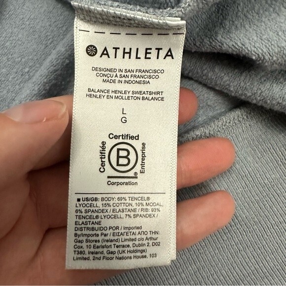 Athleta Baby Blue Balance Henley Sweatshirt Size Large Athleisure Casual Comfy - Picture 10 of 15